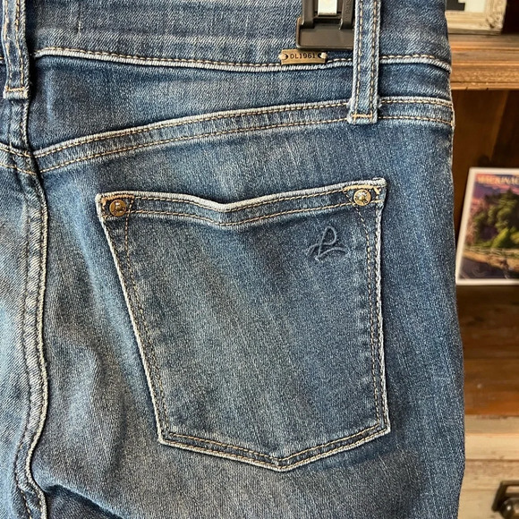 DL1961 smart denim Emma power legging SZ 26 - Picture 5 of 8